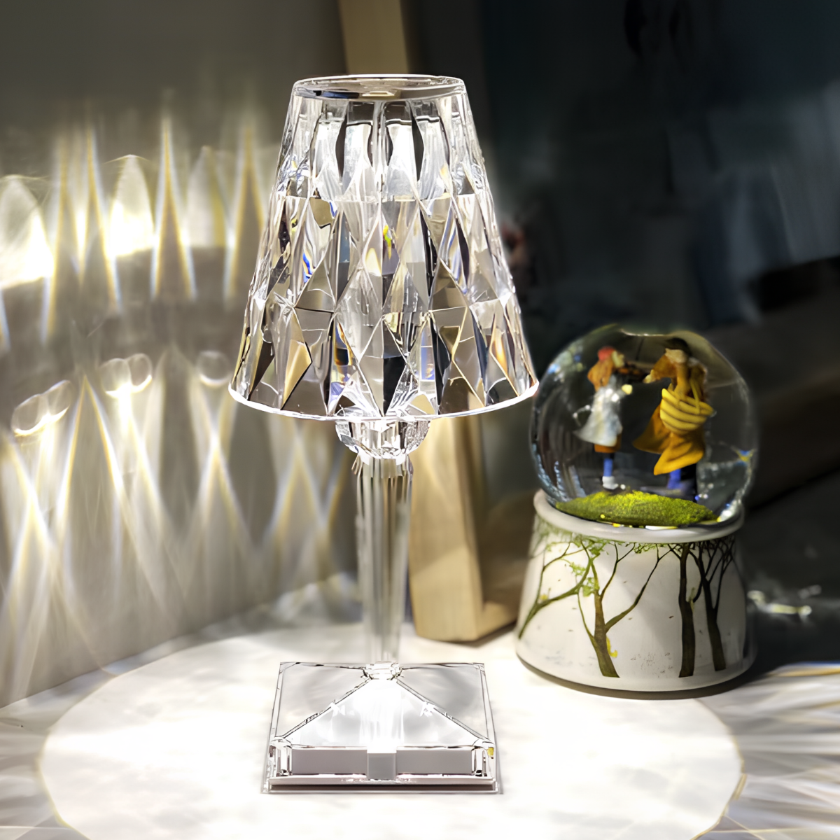 Sparkling Crystal Lamp