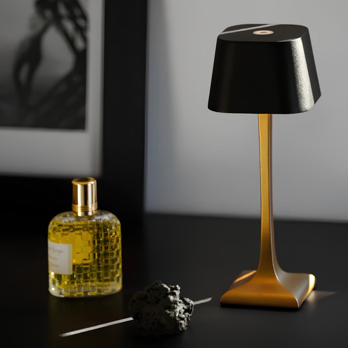 Eleganza™ Table Lamp