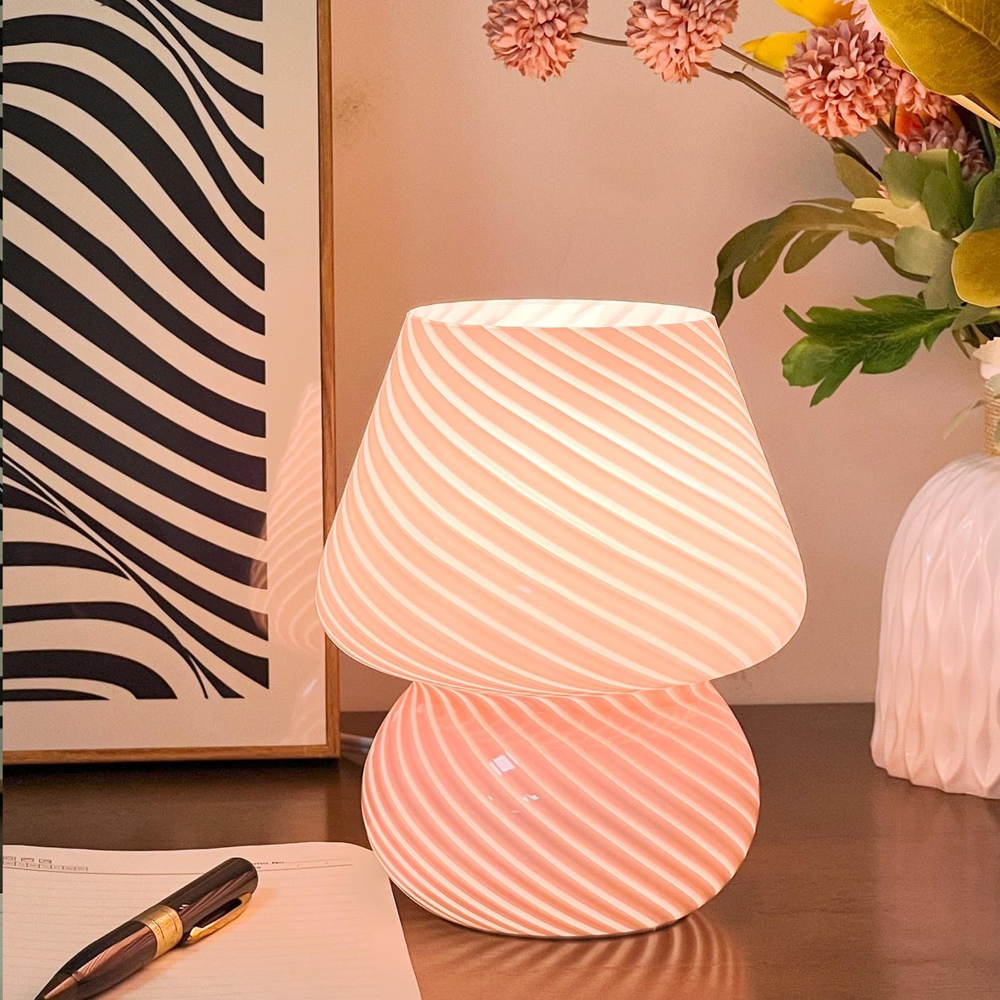 Verra™ Ręcznie wydmuchana lampa szklana
