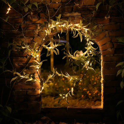 Botanical Garland Light