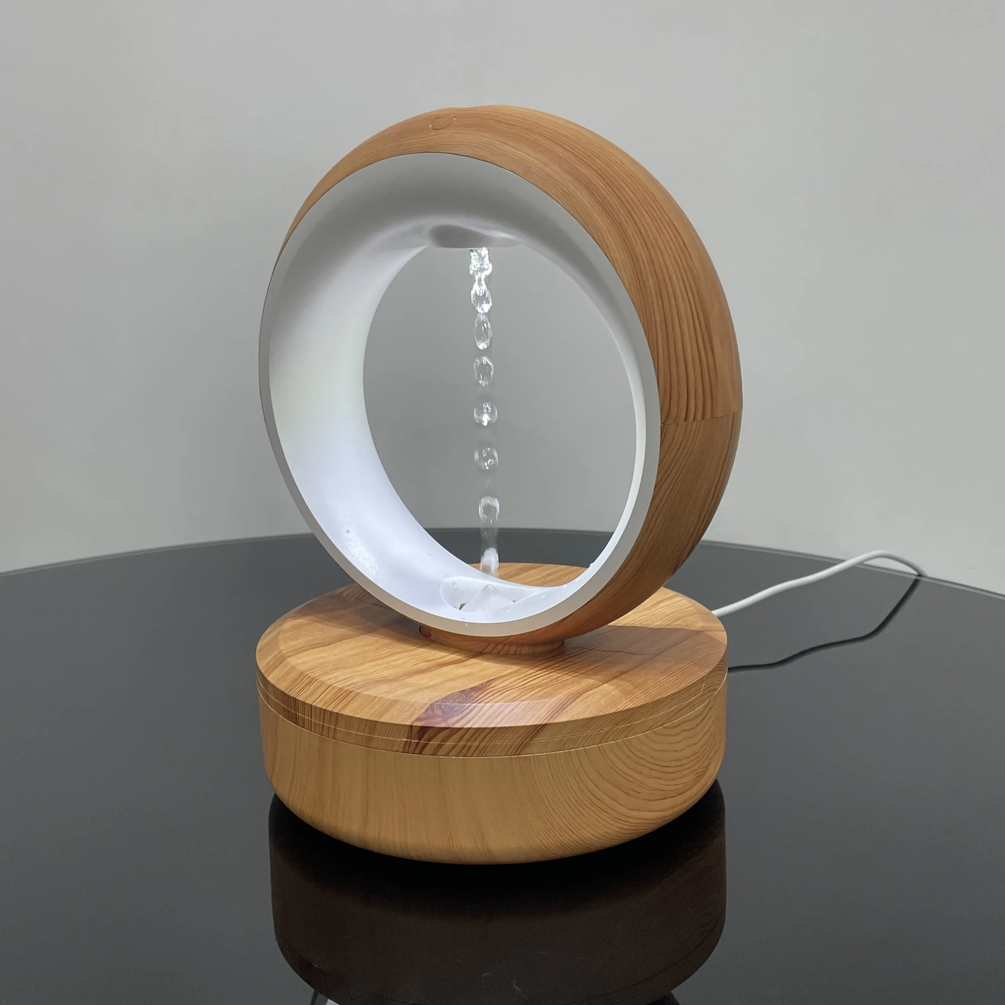 Levita™ Anti-Gravity Humidifier