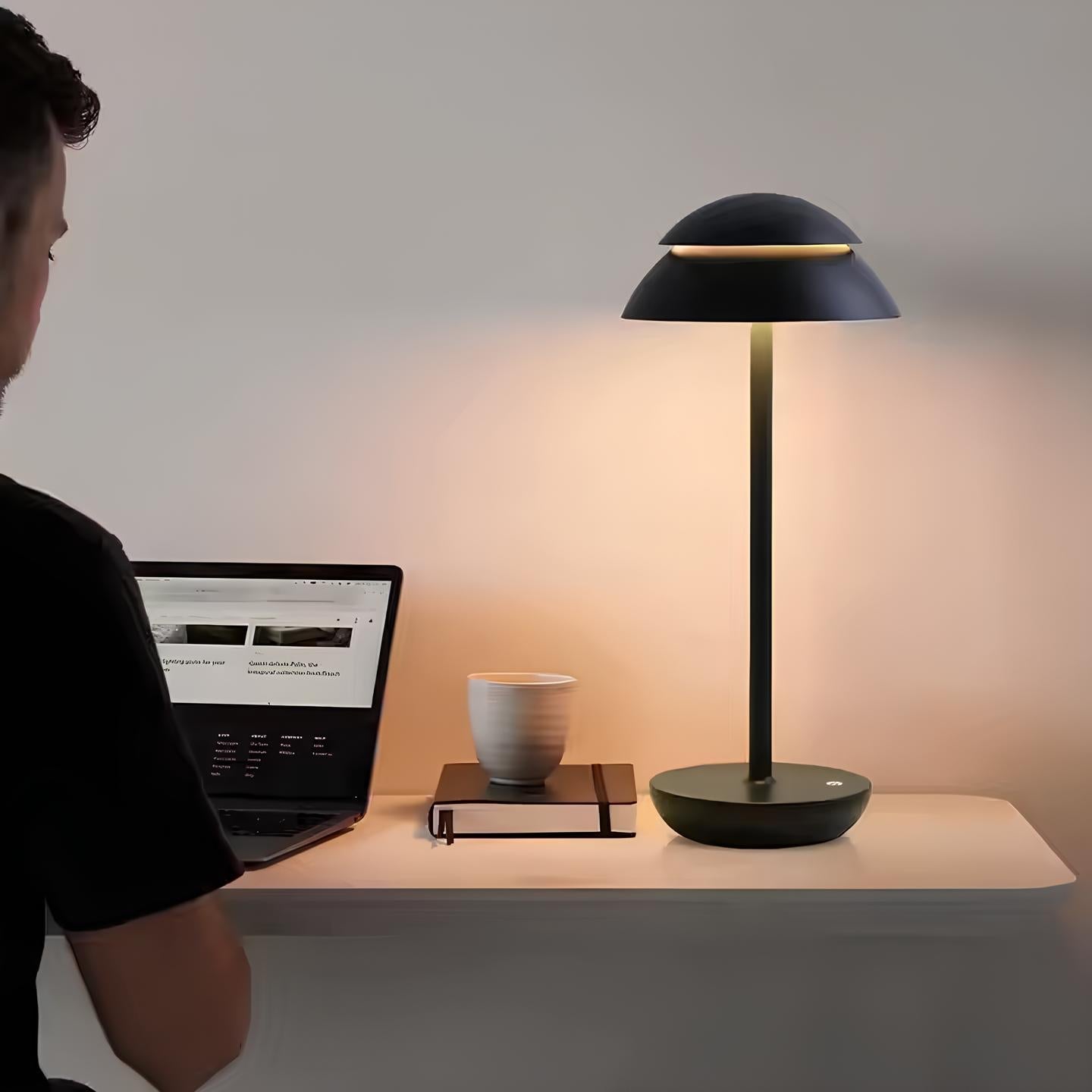 Luminous Prestige Lamp