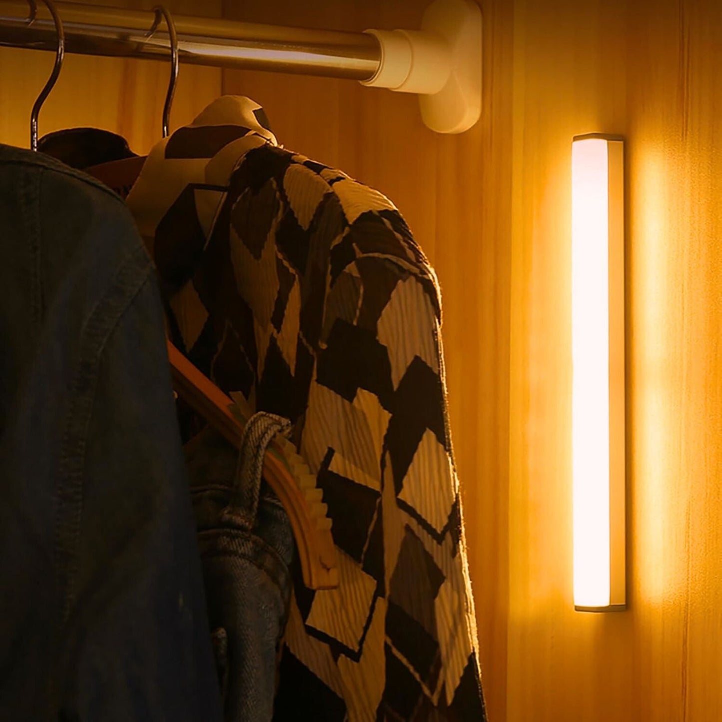 Brightly™ Lampa ruchowa 