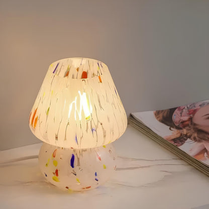 Verra™ Ręcznie wydmuchana lampa szklana
